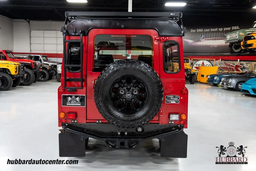 1995 Land Rover Defender 110 - Image 7 of 12