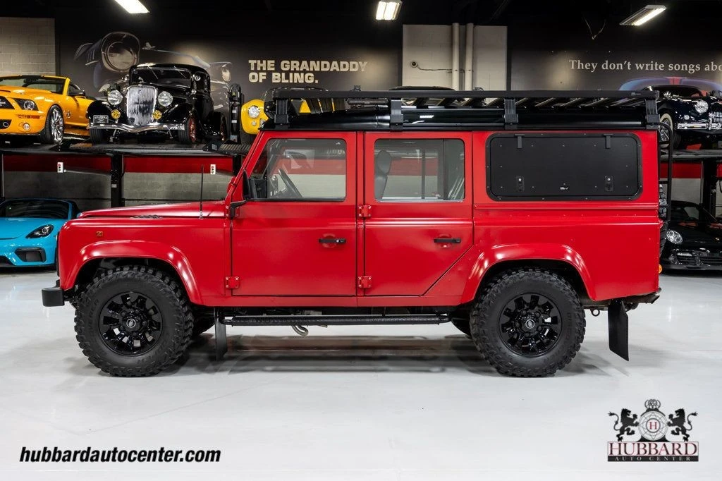 1995 Land Rover Defender 110 - Image 5 of 12