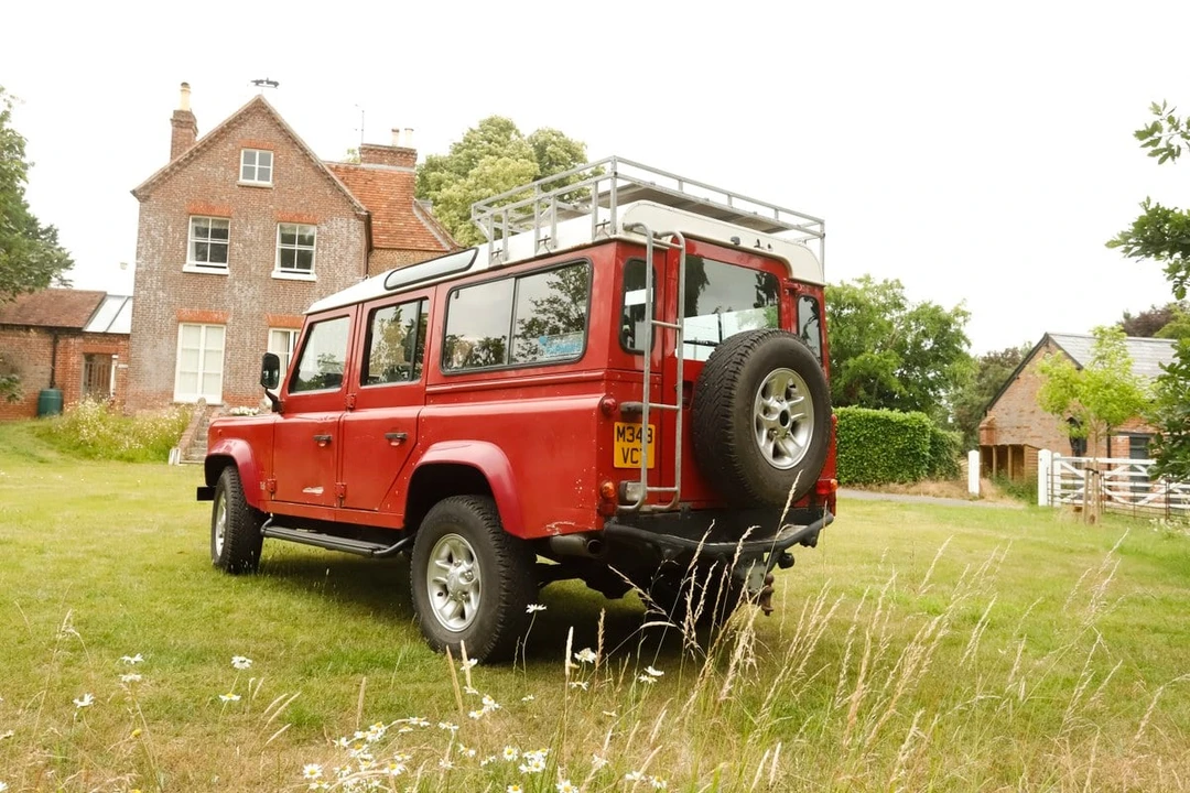 1995 Land Rover Defender 110 - Image 24 of 30