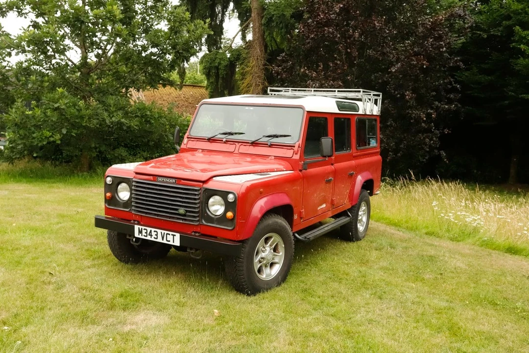 1995 Land Rover Defender 110 - Image 18 of 30