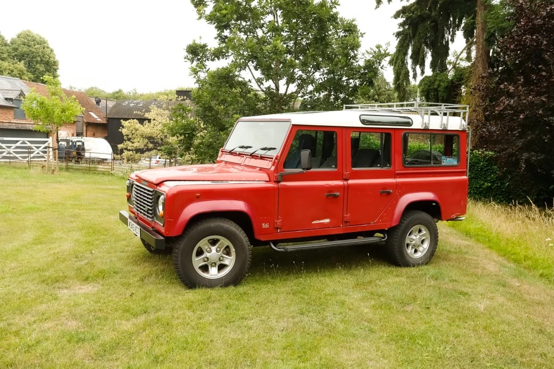 1995 Land Rover Defender 110 - Image 20 of 30