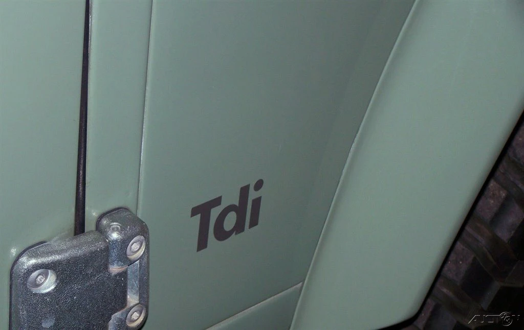 1995 Land Rover Defender 110 - Image 13 of 21