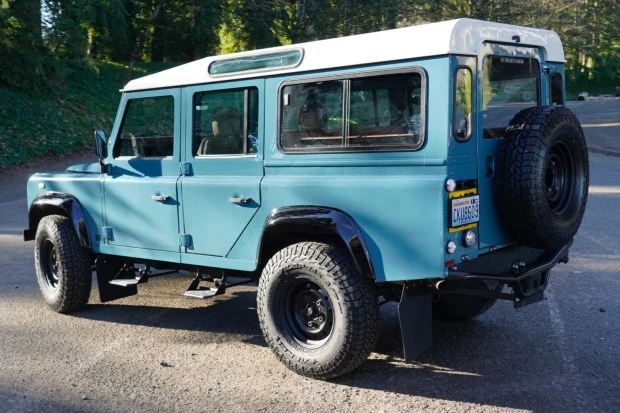 1995 Land Rover Defender 110 - Image 2 of 8