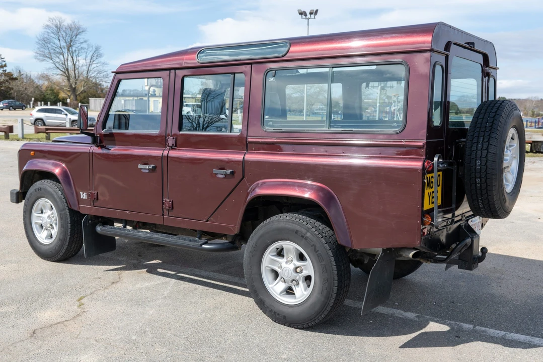 1995 Land Rover Defender 110 - Image 15 of 21
