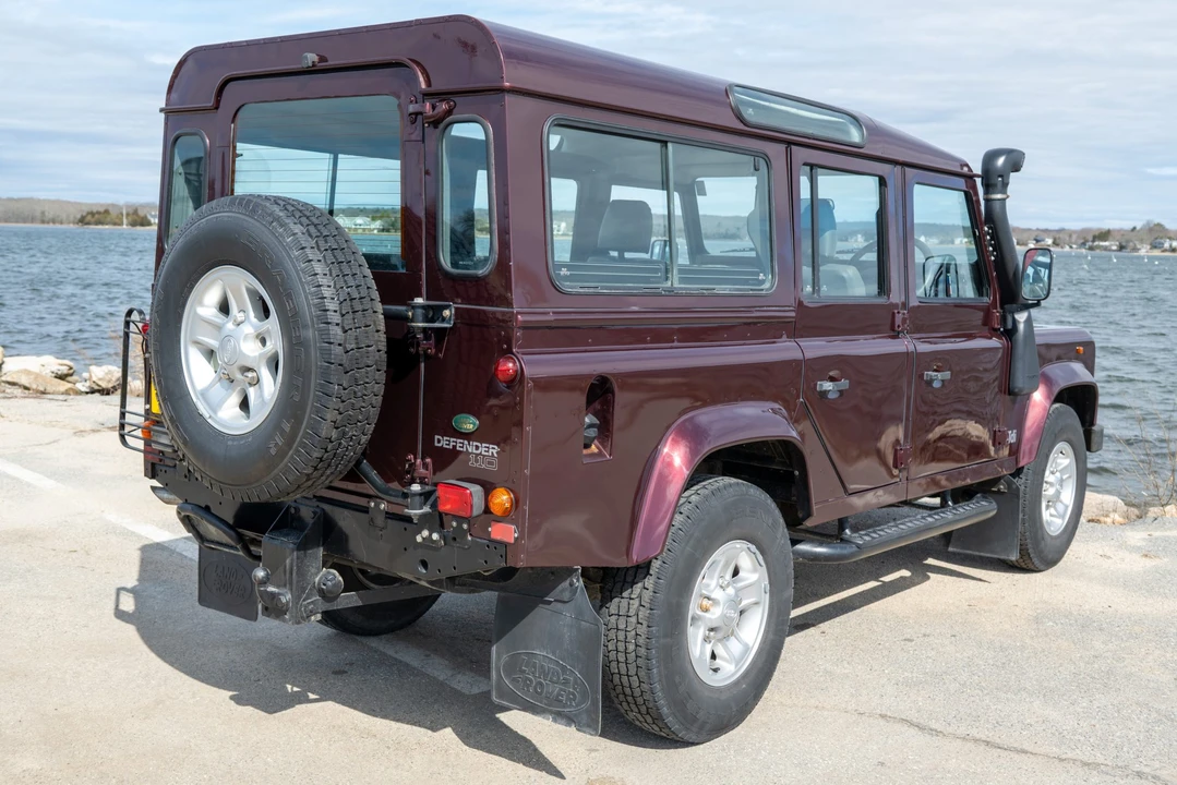 1995 Land Rover Defender 110 - Image 18 of 21