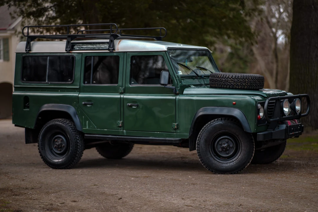 1995 Land Rover Defender 110 - Image 18 of 31