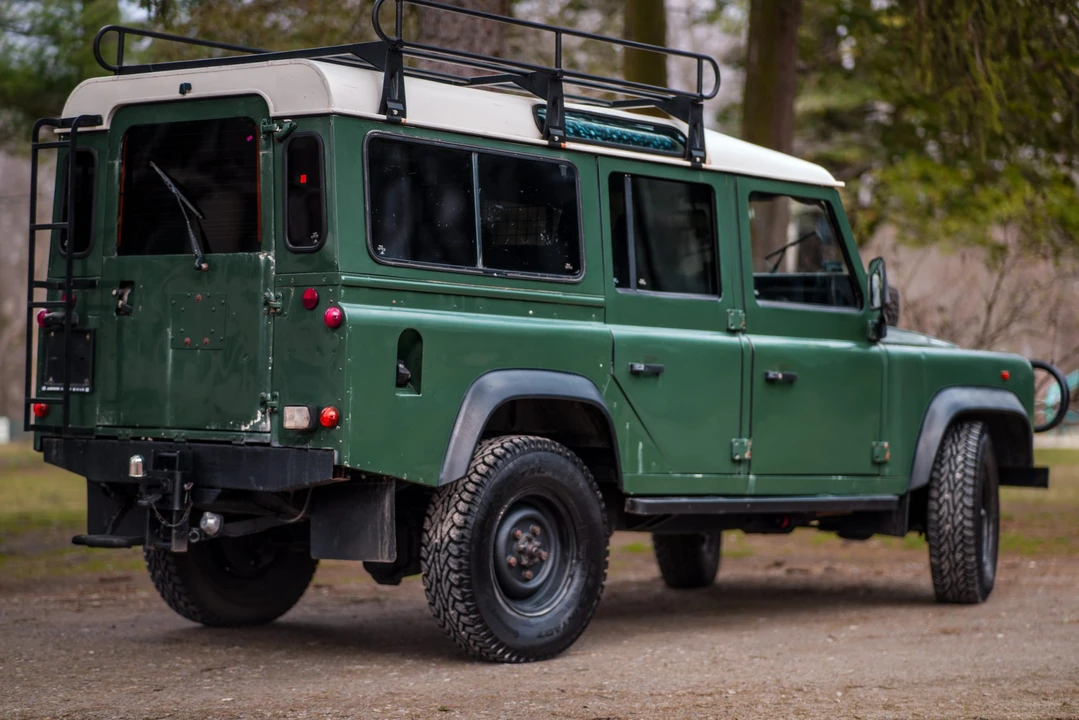 1995 Land Rover Defender 110 - Image 23 of 31