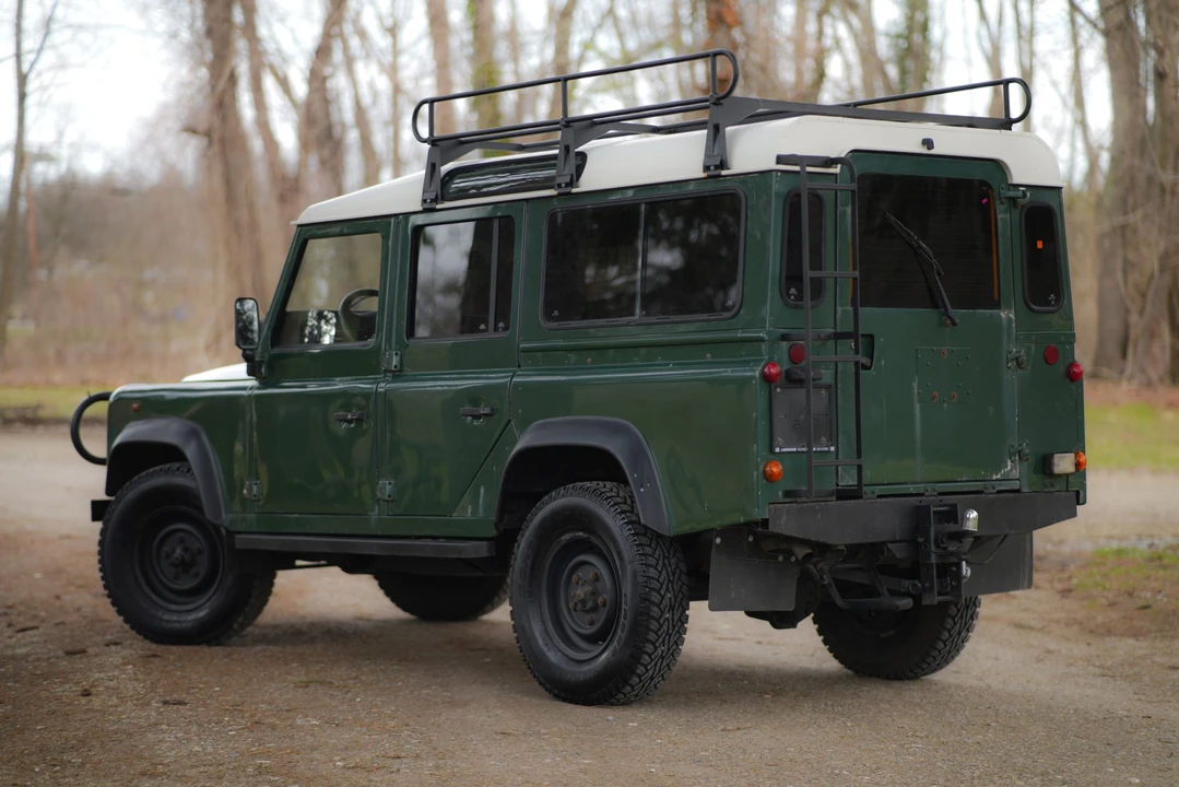 1995 Land Rover Defender 110 - Image 29 of 31