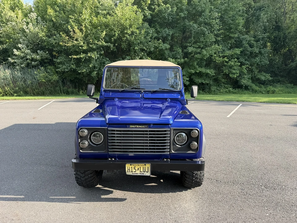 1995 Land Rover Defender 110 - Image 14 of 31
