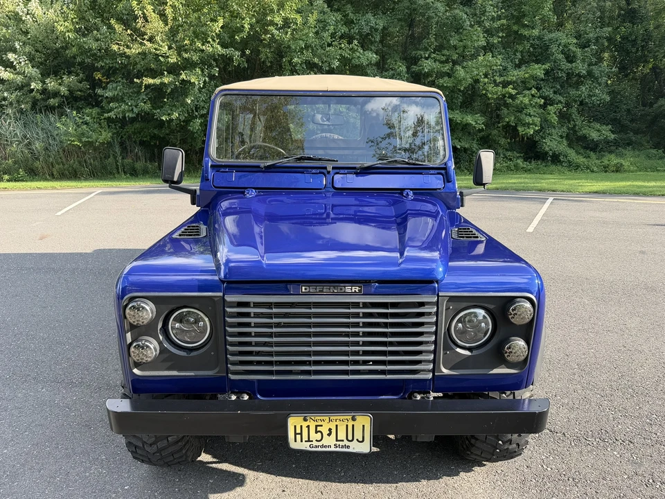 1995 Land Rover Defender 110 - Image 15 of 31