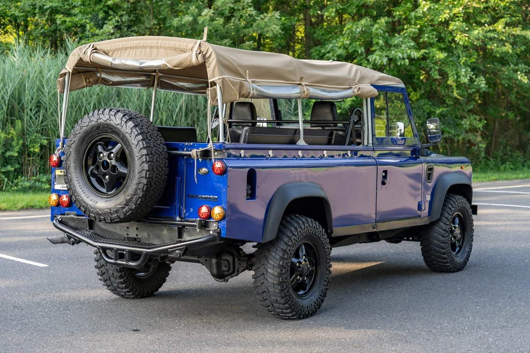 1995 Land Rover Defender 110 - Image 22 of 31