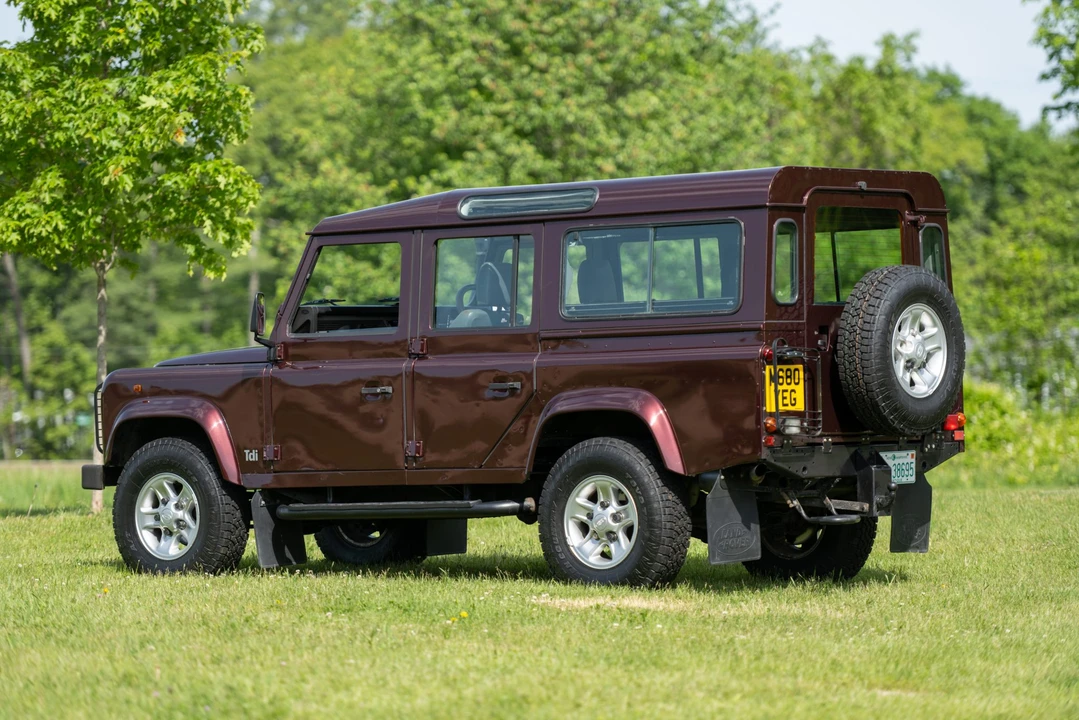 1995 Land Rover Defender 110 - Image 13 of 31