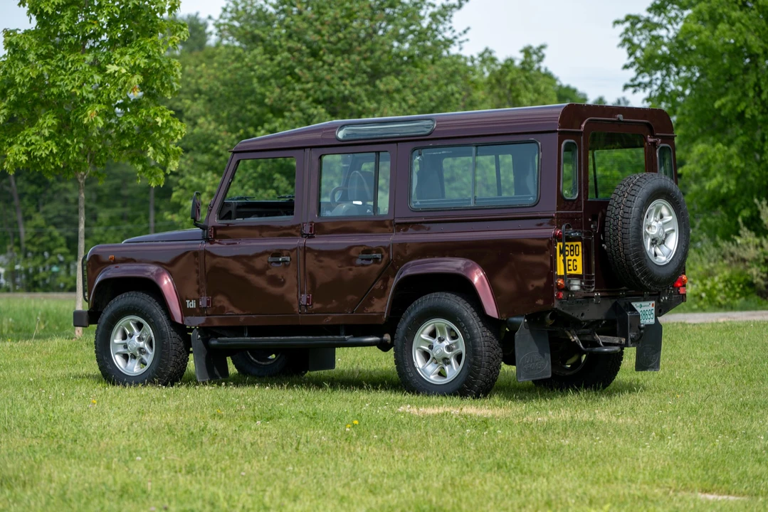 1995 Land Rover Defender 110 - Image 14 of 31