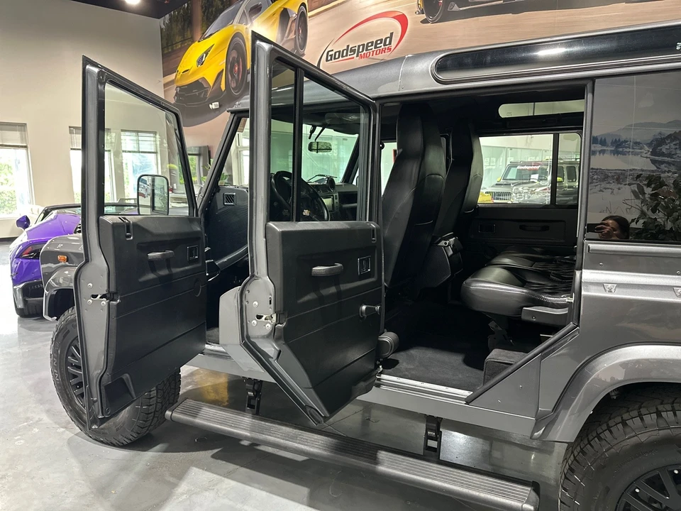 1995 Land Rover Defender 110 - Image 26 of 31