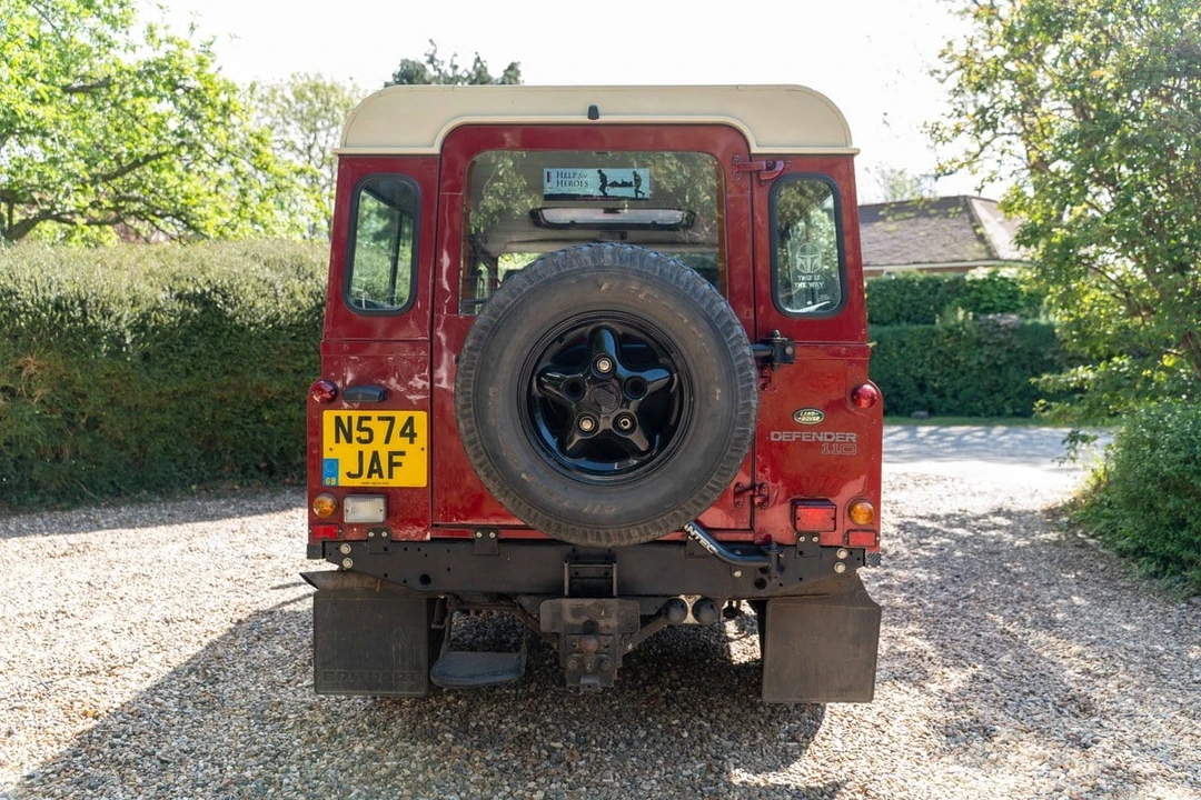 1995 Land Rover Defender 110 - Image 10 of 31