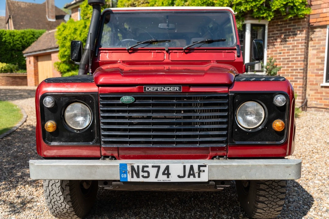 1995 Land Rover Defender 110 - Image 14 of 31