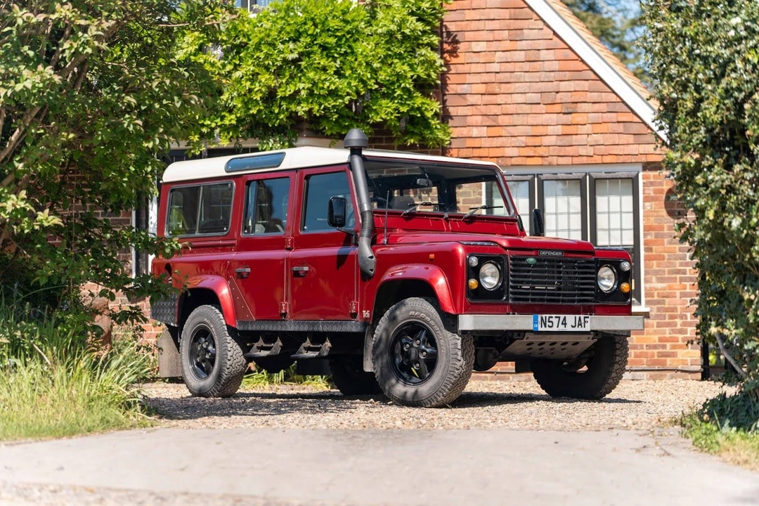 1995 Land Rover Defender 110 - Image 20 of 31