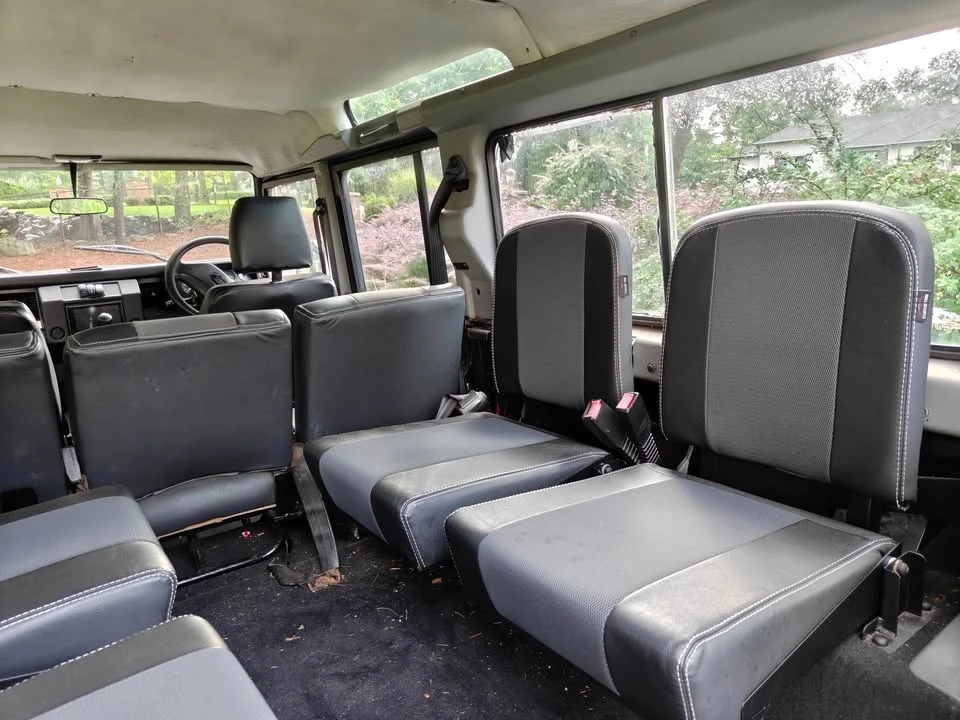 1995 Land Rover Defender 110 - Image 8 of 13