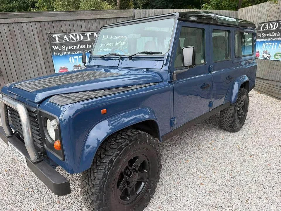 1995 Land Rover Defender 110 - Image 2 of 9