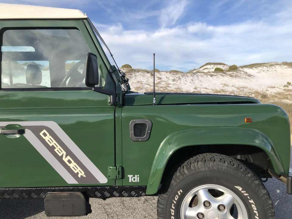 1995 Land Rover Defender 110 - Image 26 of 31