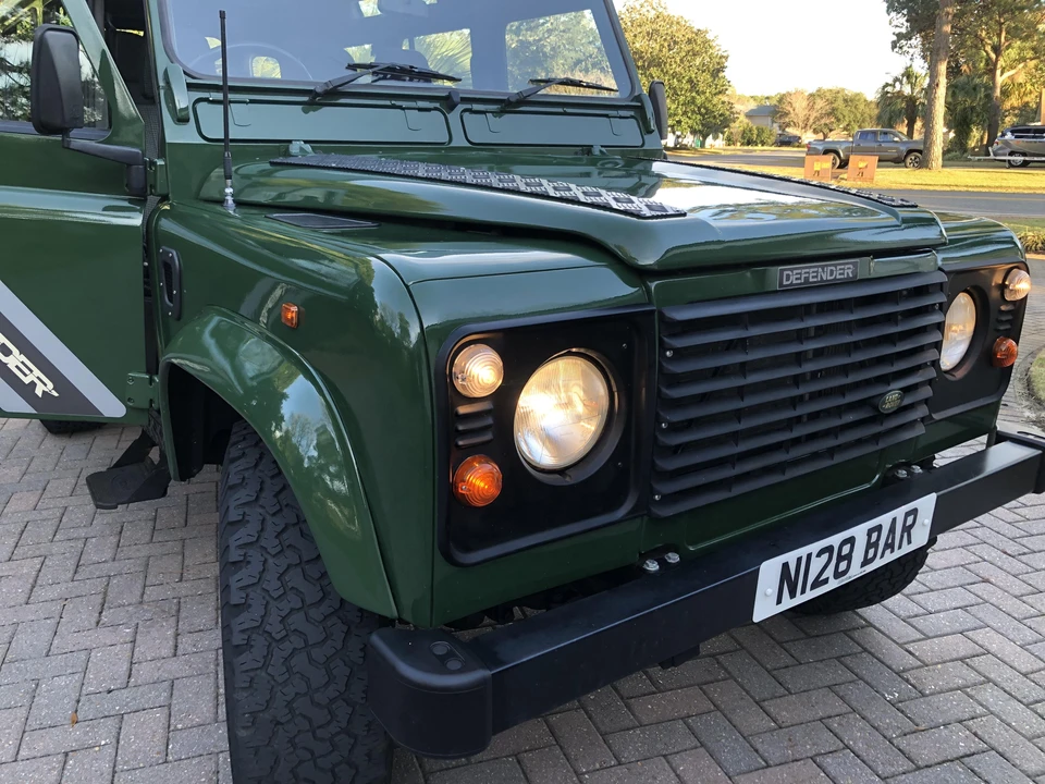 1995 Land Rover Defender 110 - Image 27 of 31