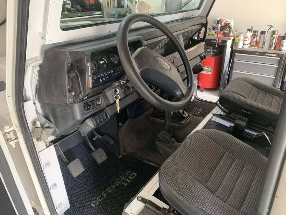 1995 Land Rover Defender 110 - Image 21 of 31