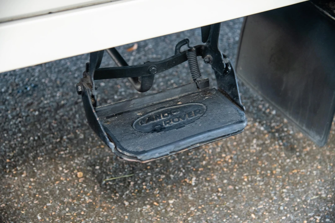 1995 Land Rover Defender 110 - Image 29 of 31