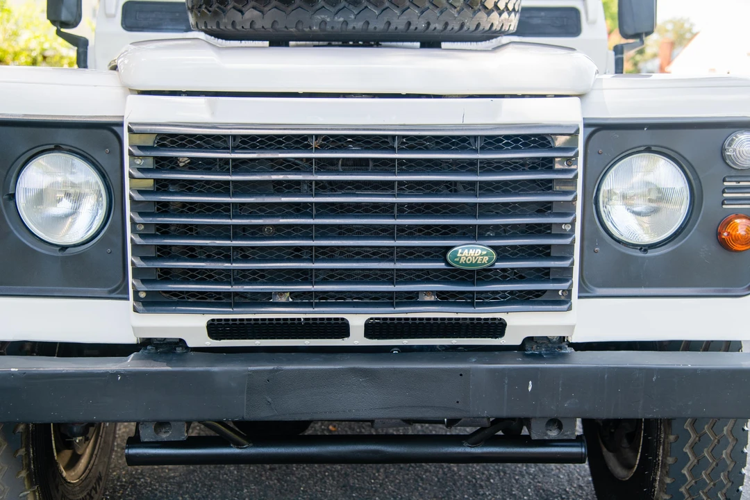 1995 Land Rover Defender 110 - Image 14 of 31