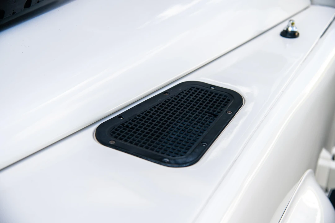 1995 Land Rover Defender 110 - Image 16 of 31