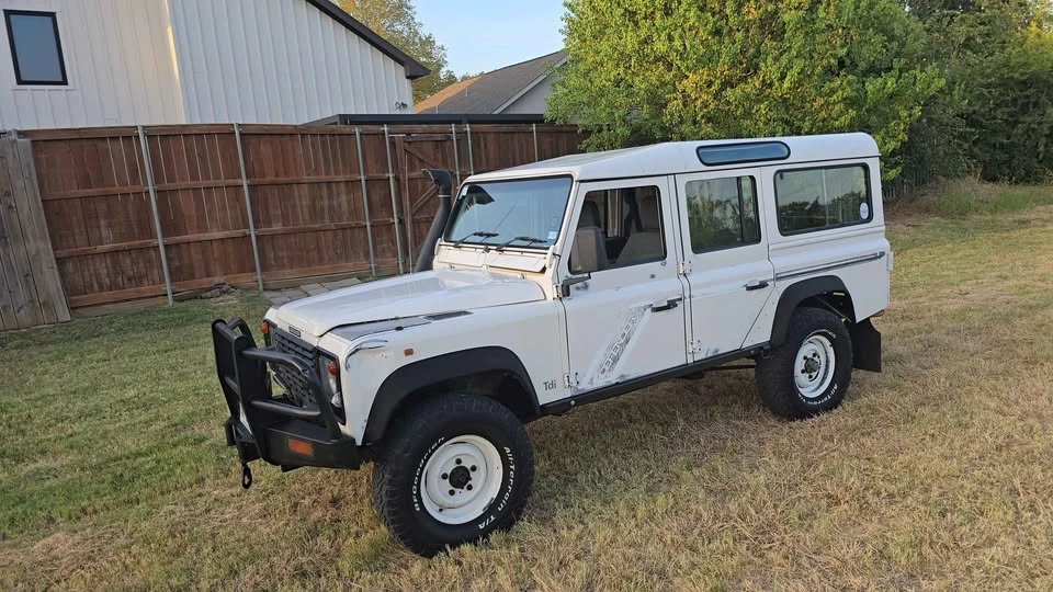 1995 Land Rover Defender 110 - Image 10 of 20