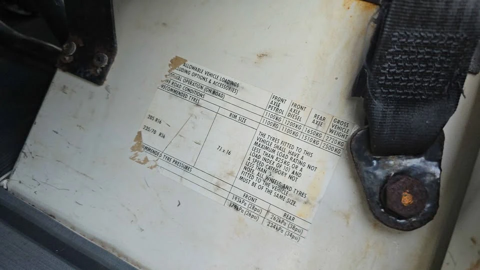 1995 Land Rover Defender 110 - Image 18 of 20