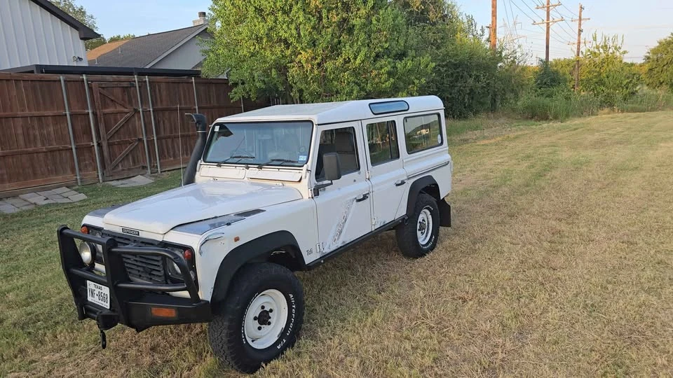 1995 Land Rover Defender 110 - Image 11 of 20