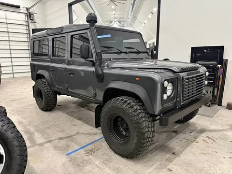 1995 Land Rover Defender 110 X-Dynamic HSE Sport Utility 4D