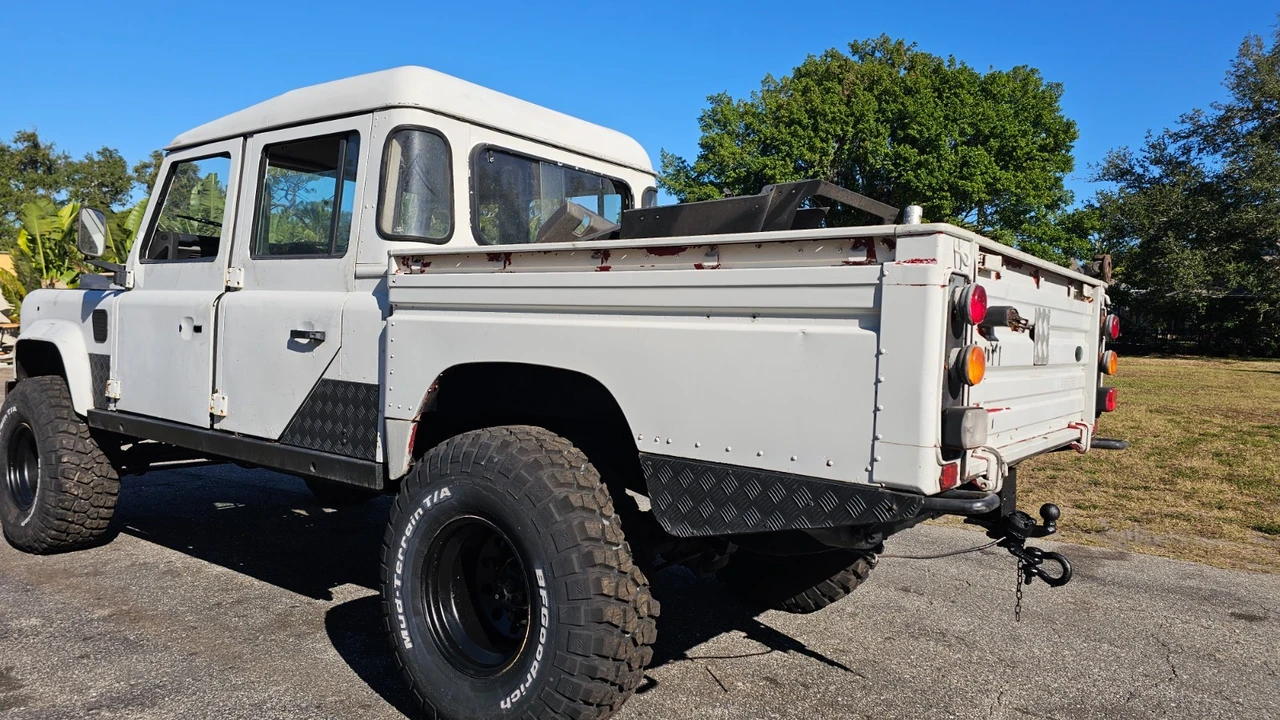 1995 Land Rover Defender 130 - Image 5 of 14