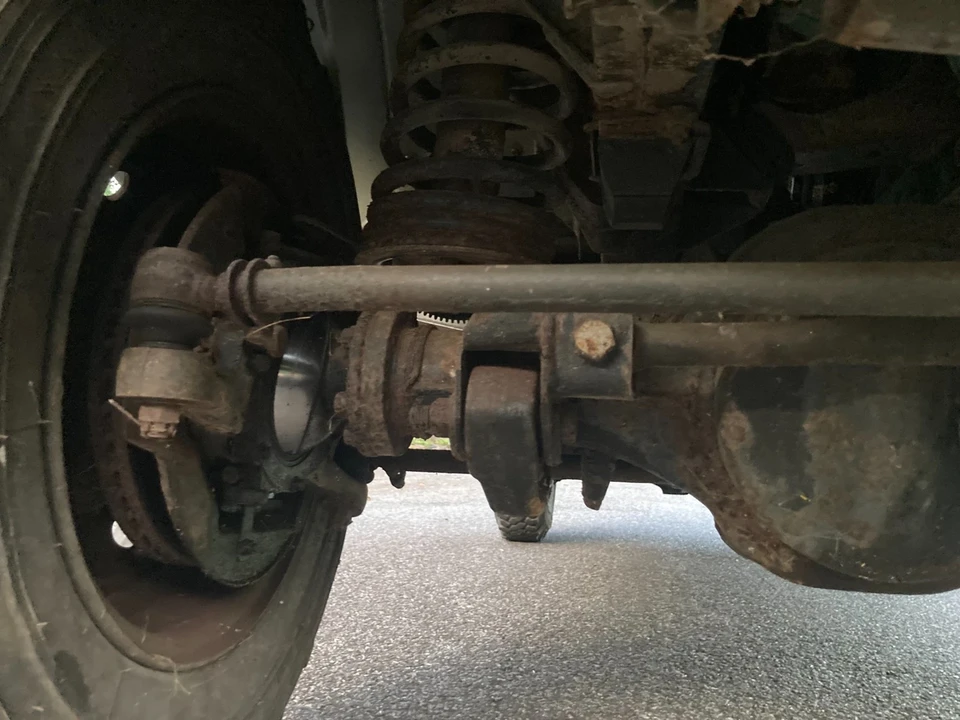 1995 Land Rover Defender 110 - Image 15 of 21