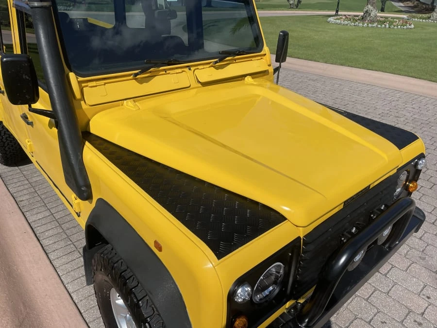 1995 Land Rover Defender 130 - Image 14 of 24