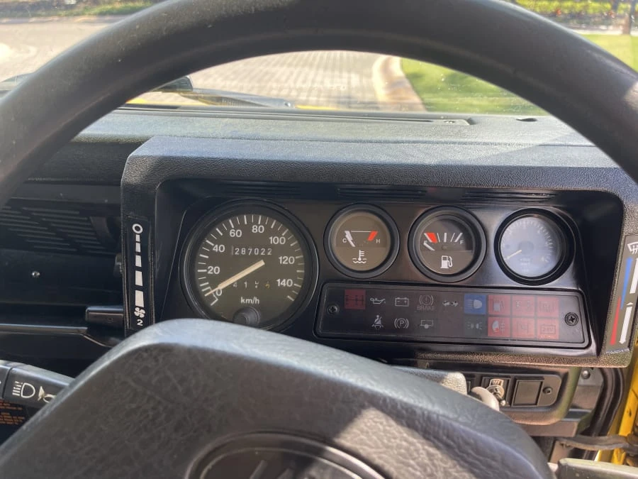 1995 Land Rover Defender 130 - Image 17 of 24