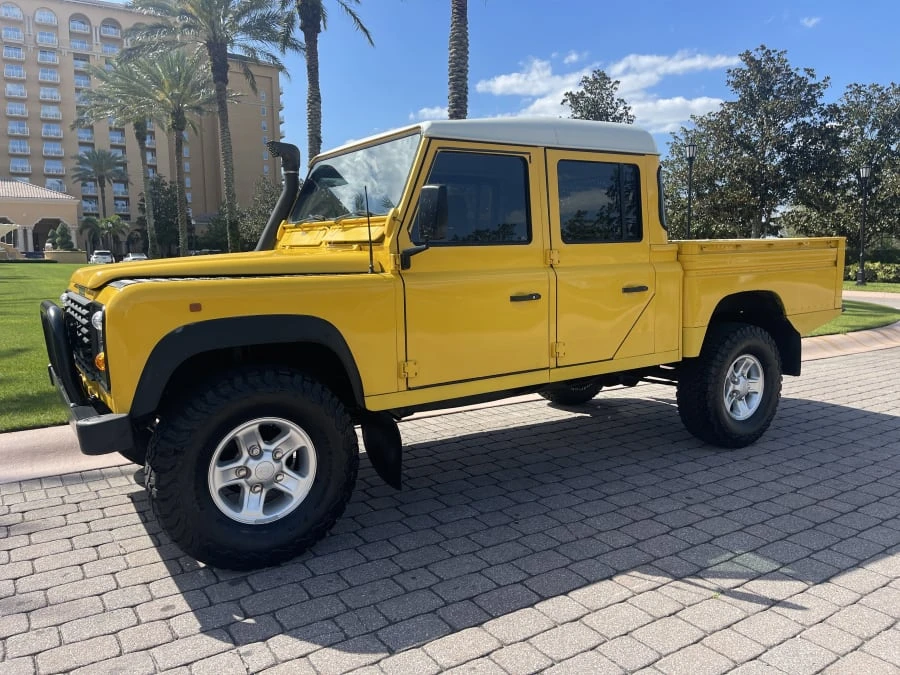 1995 Land Rover Defender 130 - Image 5 of 24