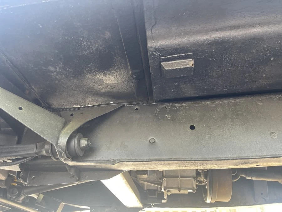 1995 Land Rover Defender 130 - Image 22 of 24