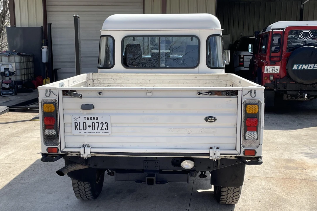 1995 Land Rover Defender 130 - Image 5 of 31