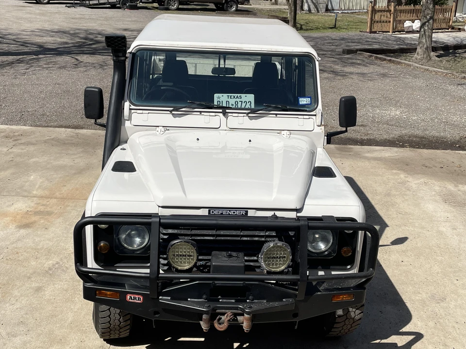 1995 Land Rover Defender 130 - Image 6 of 31