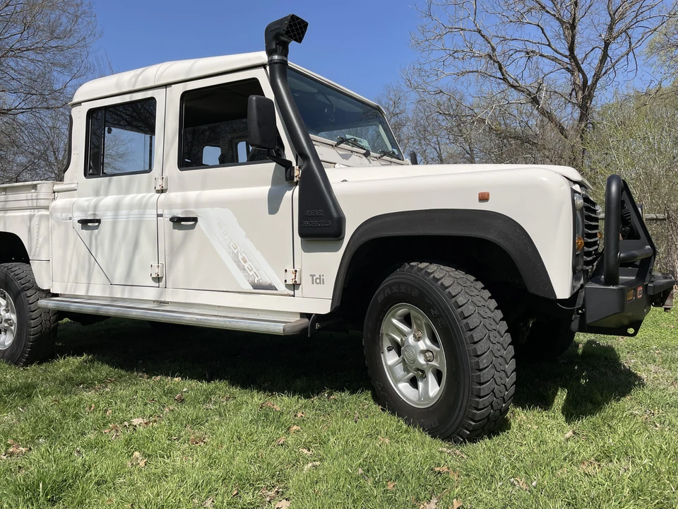 1995 Land Rover Defender 130 - Image 22 of 31