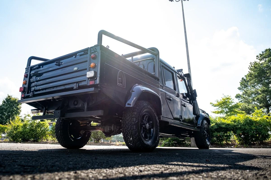 1995 Land Rover Defender 130 - Image 13 of 31