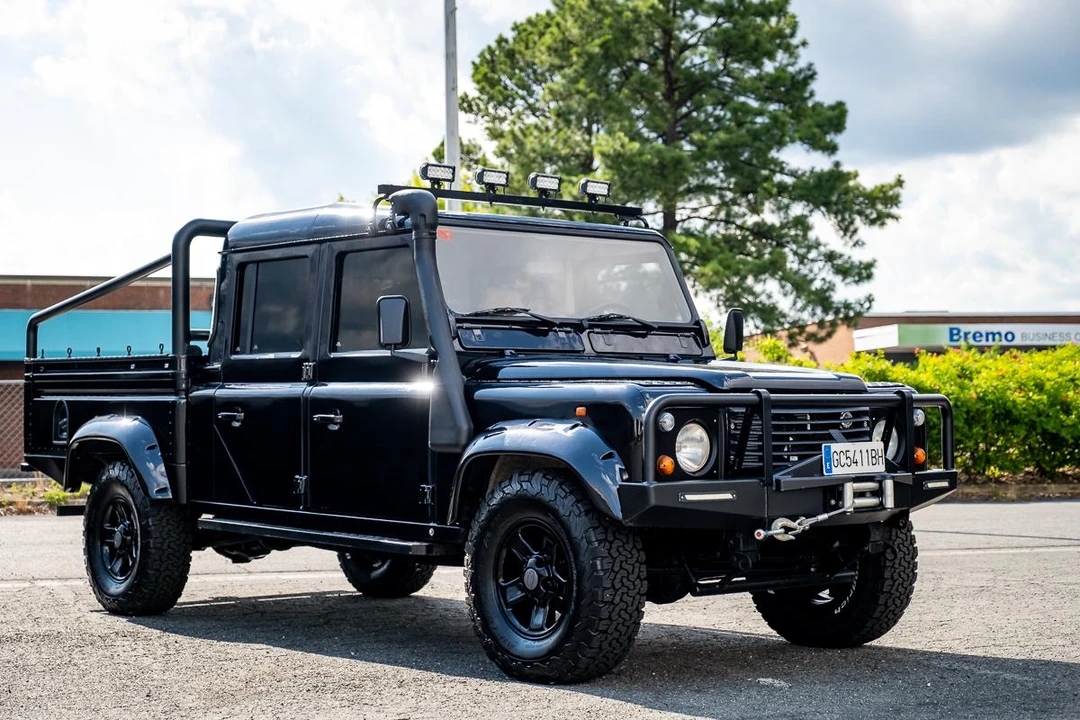 1995 Land Rover Defender 130 - Image 16 of 31