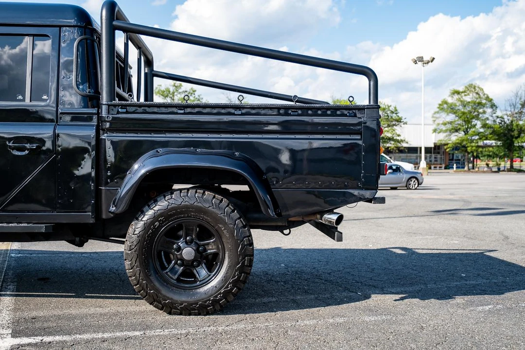 1995 Land Rover Defender 130 - Image 27 of 31