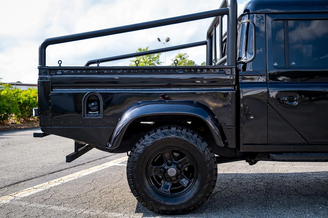 1995 Land Rover Defender 130 - Image 28 of 31