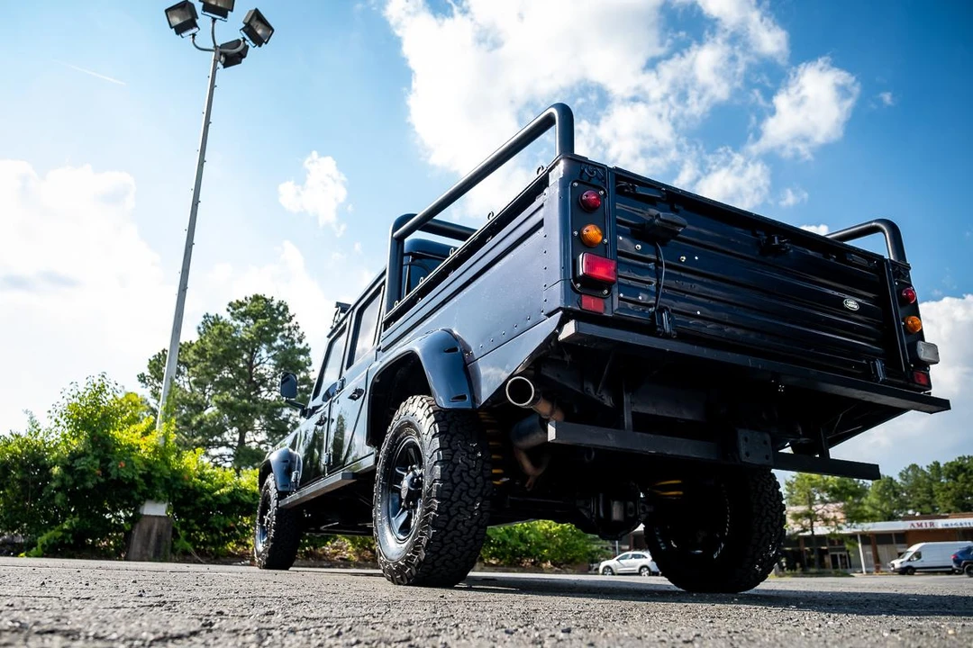 1995 Land Rover Defender 130 - Image 12 of 31