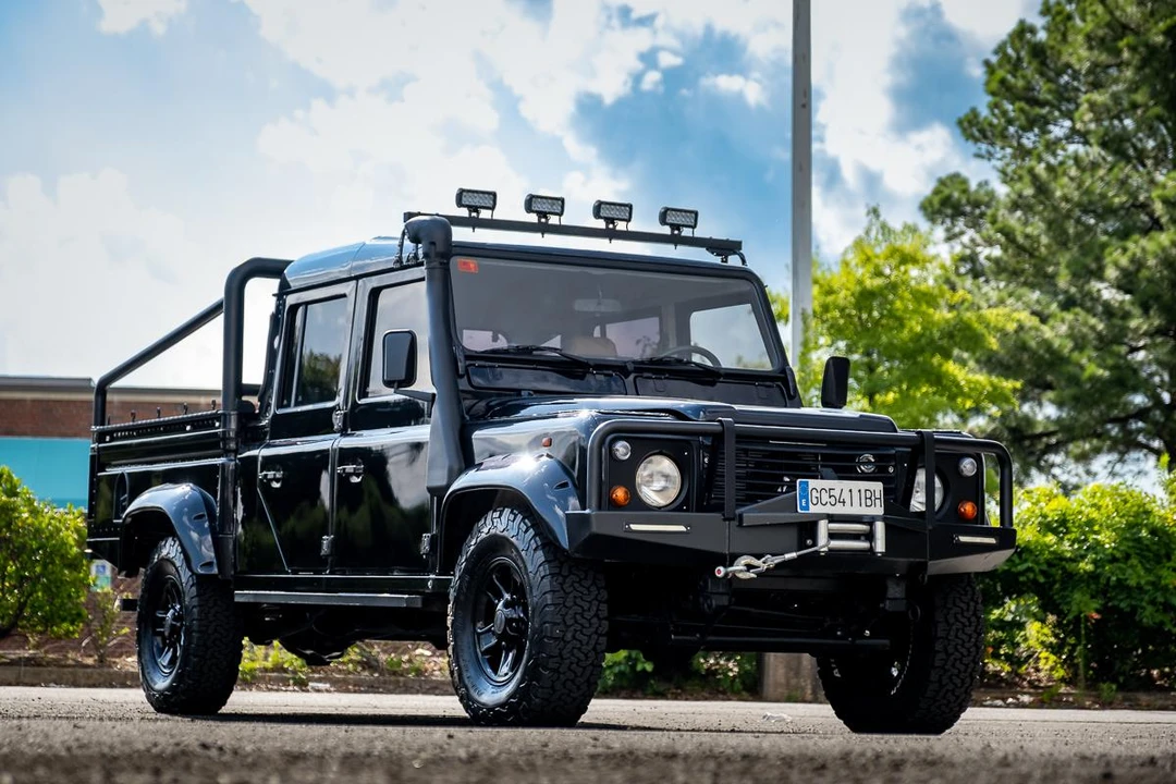 1995 Land Rover Defender 130 - Image 17 of 31