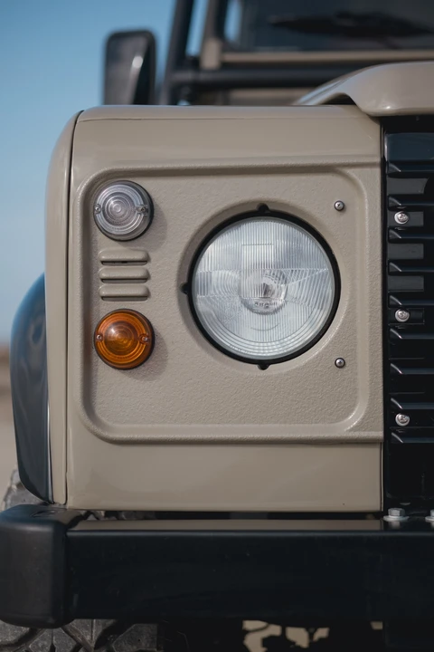 1995 Land Rover Defender 130 - Image 26 of 31