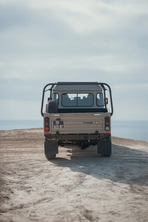 1995 Land Rover Defender 130 - Image 19 of 31